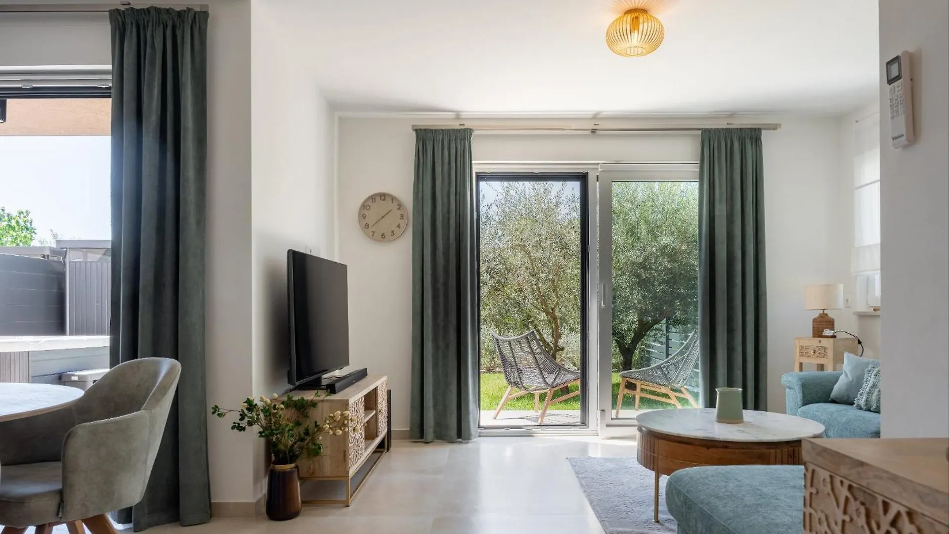 Apartament Oaza Maslina - Traumhafte Unterkunft Mit Pool Und Whirlpool Tar-Vabriga
